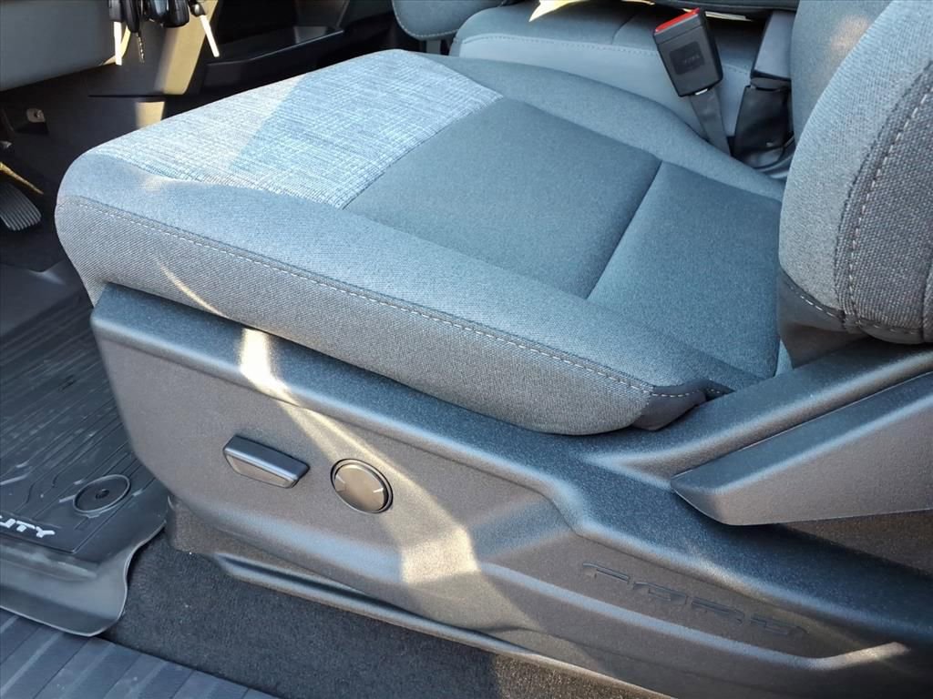 New 2026 Ford F250 XLT image 12