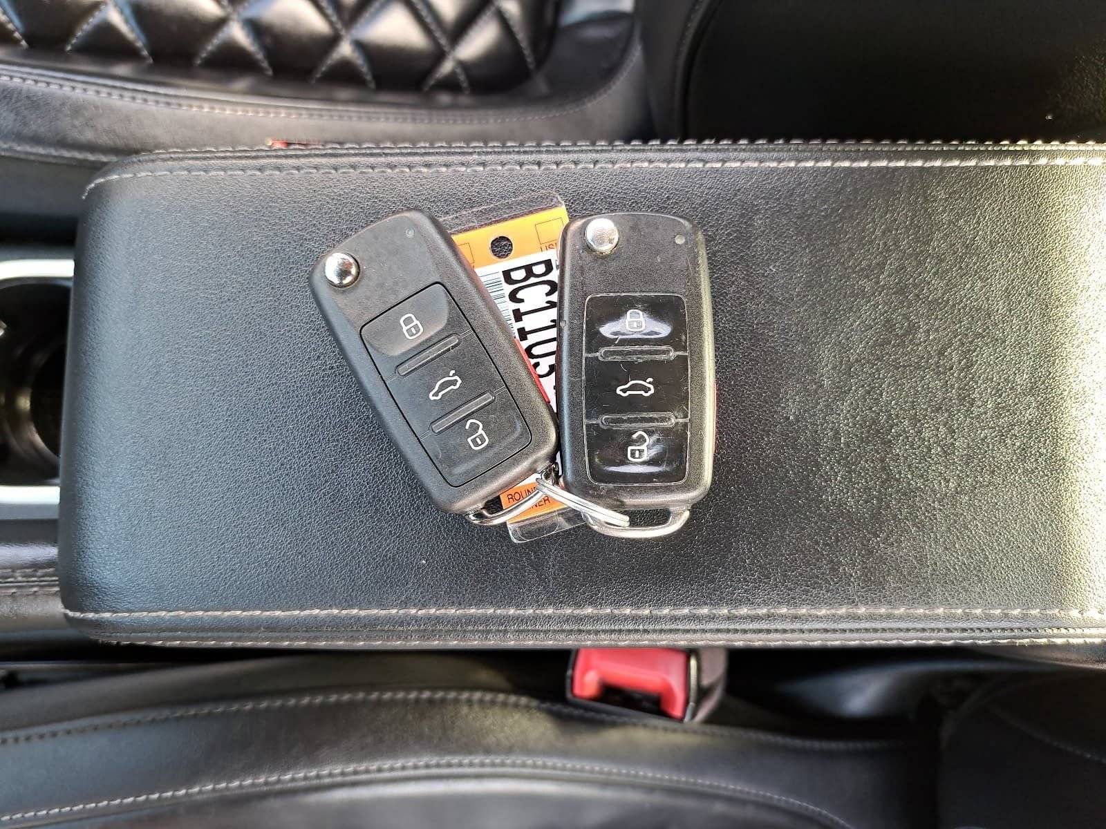 Used 2019 Volkswagen Beetle 2.0T Final Edition SEL FWD image 39