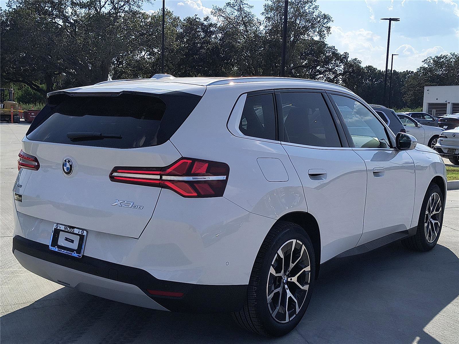 New 2026 BMW X3 xDrive30 w/ Premium Package image 5