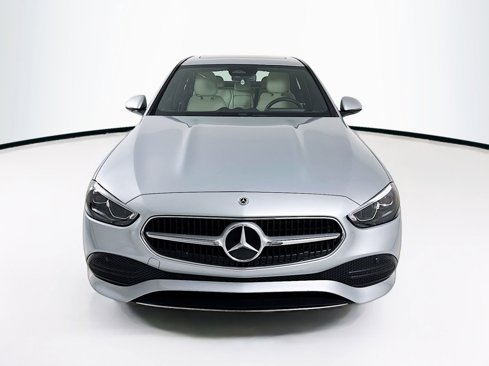 Used 2025 Mercedes-Benz C 300 Sedan image 2