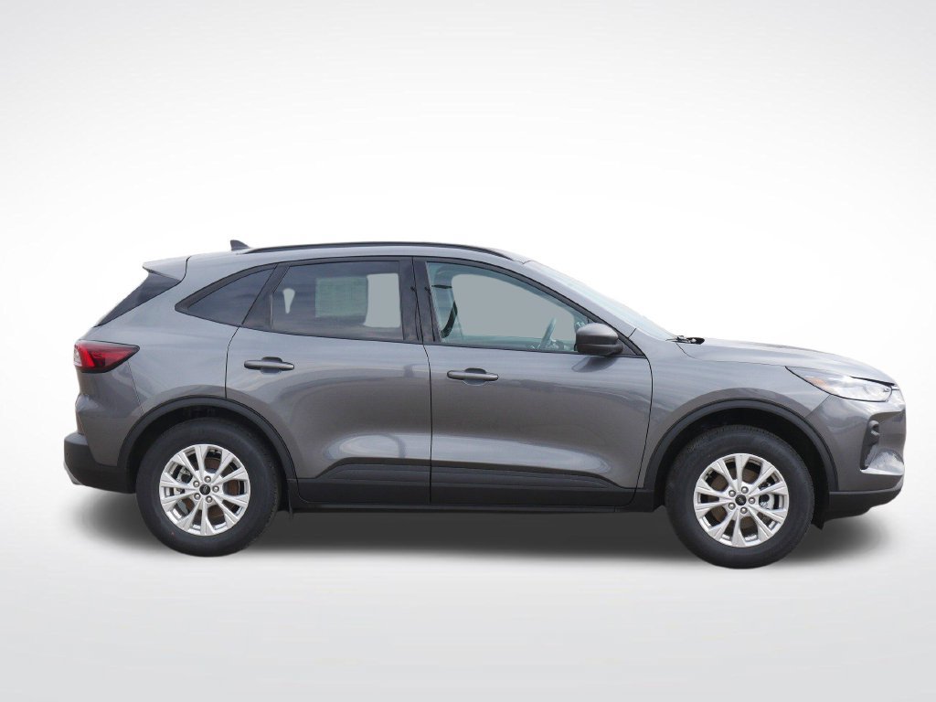 New 2025 Ford Escape Active w/ Active Premium Tech Pack AWD/4WD image 2