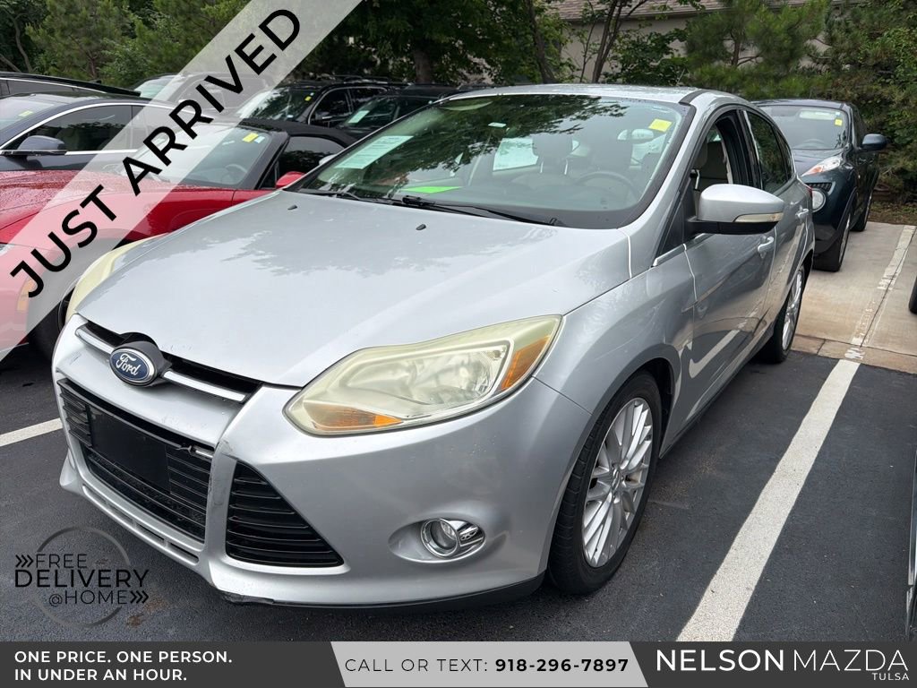 Used 2012 Ford Focus SEL FWD image 1