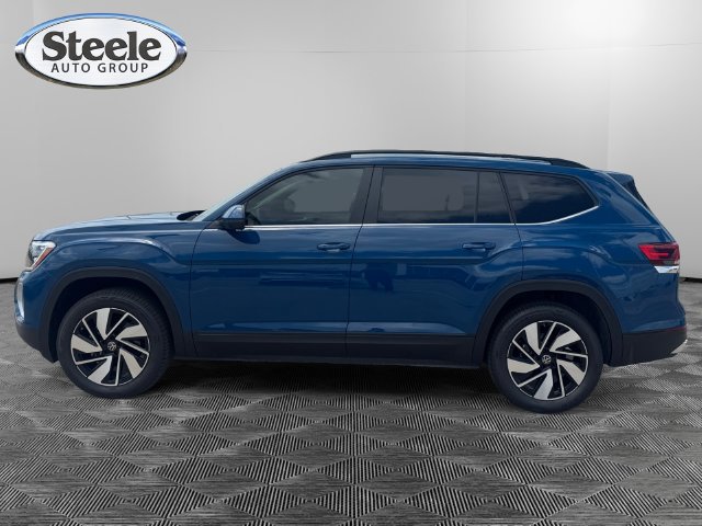 New 2026 Volkswagen Atlas SE FWD image 2