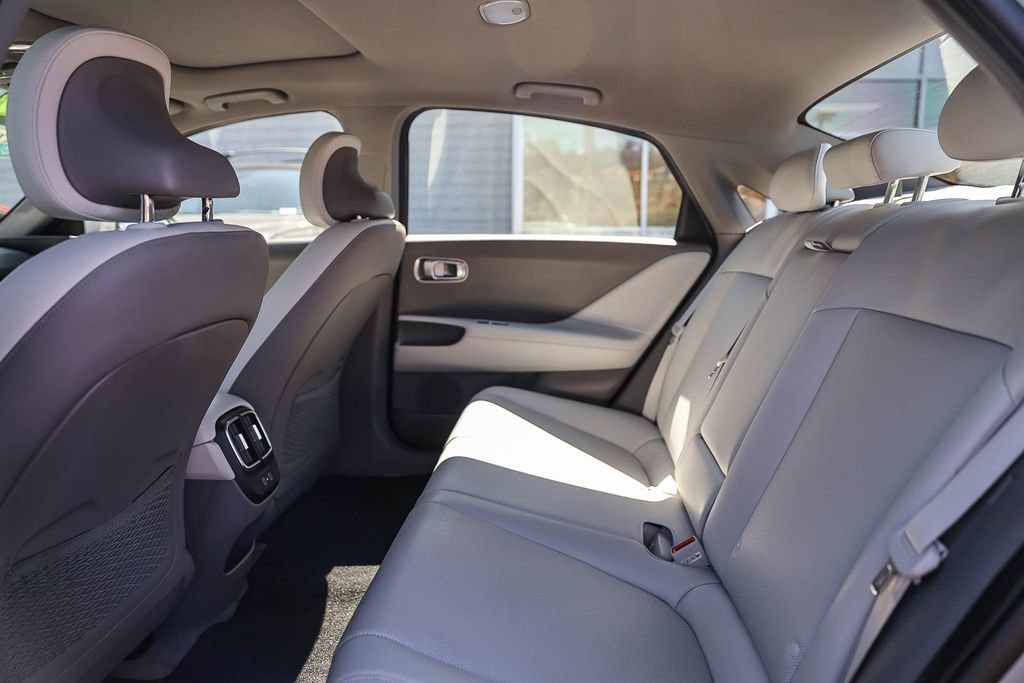 Certified 2024 Hyundai Ioniq 6 Limited RWD image 12