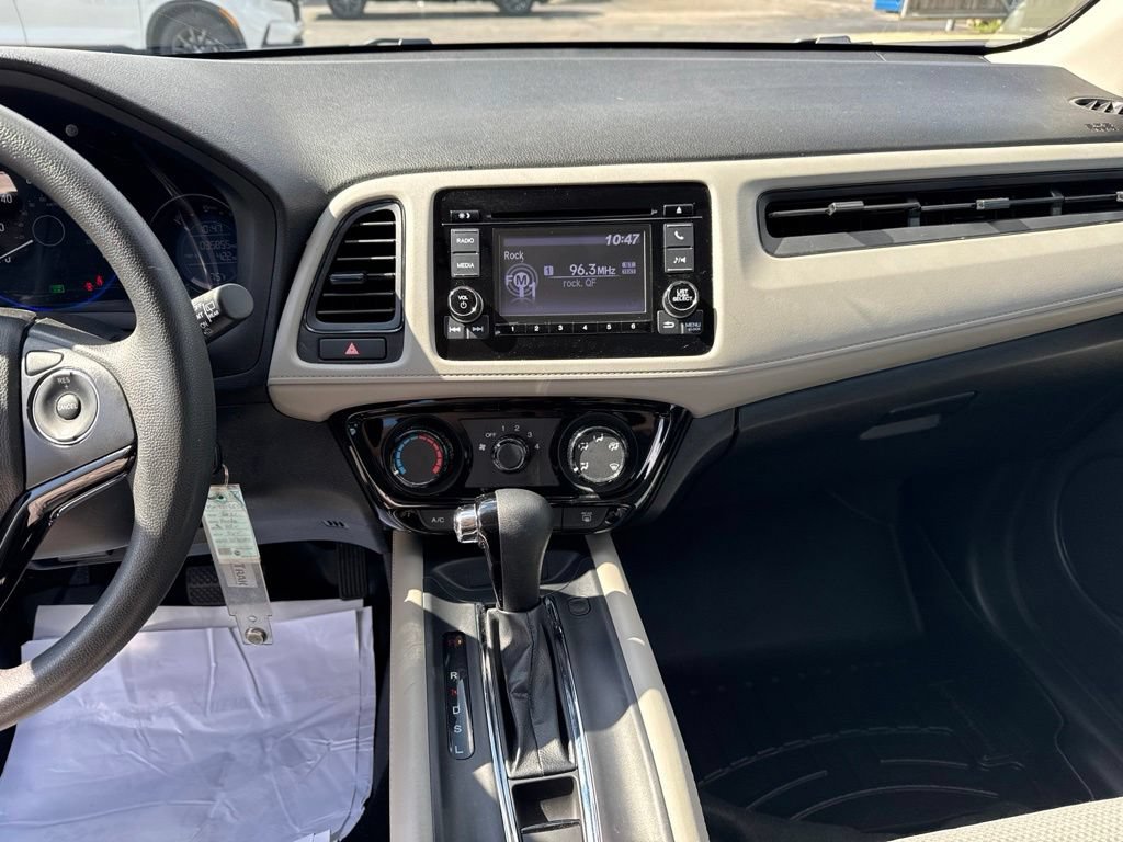 Certified 2021 Honda HR-V LX image 19