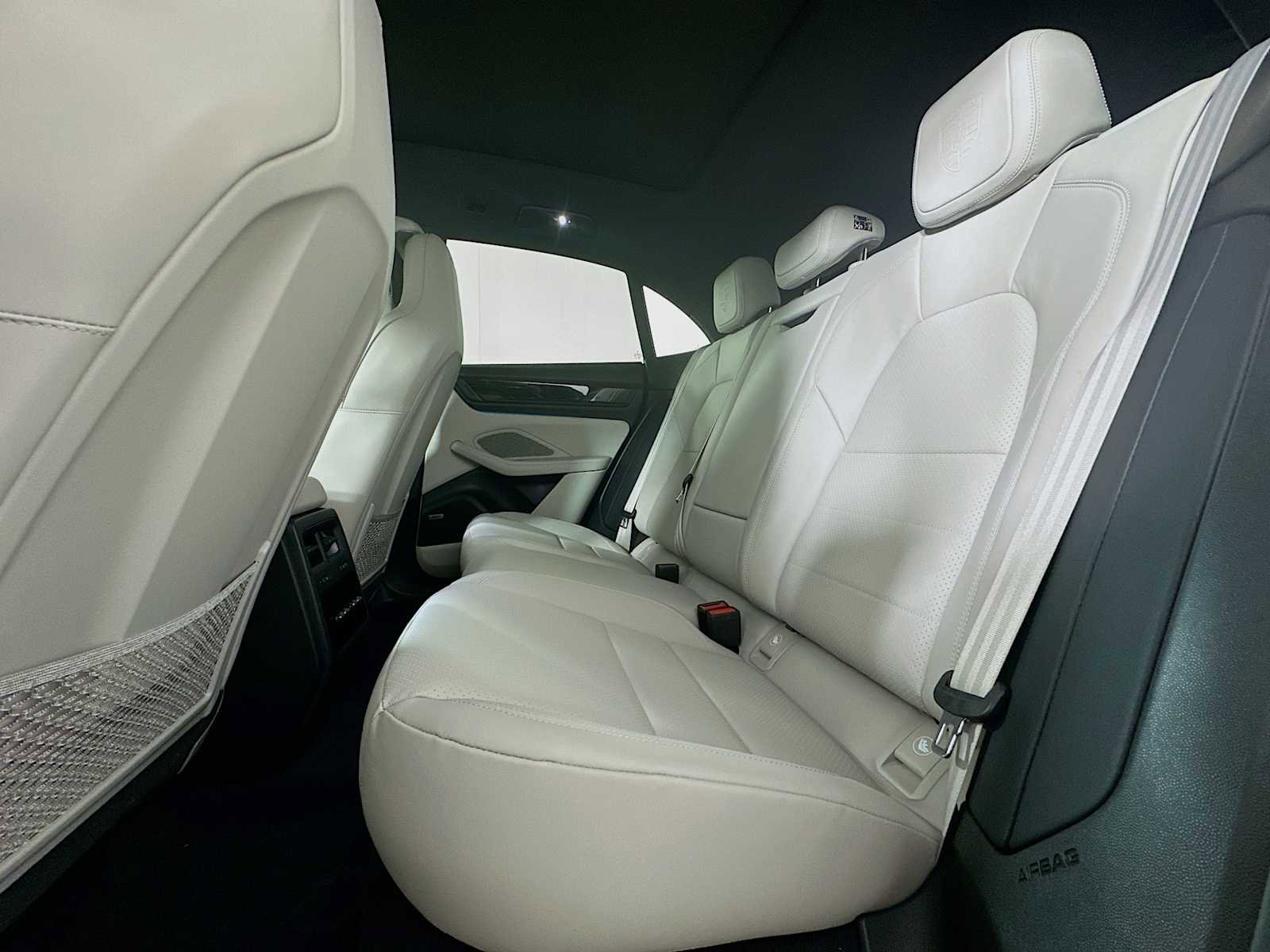 New 2026 Porsche Macan Electric image 24