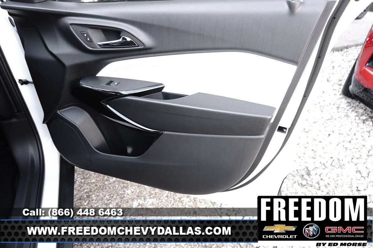 New 2026 Chevrolet Trax LT w/ LT Convenience Package FWD image 34