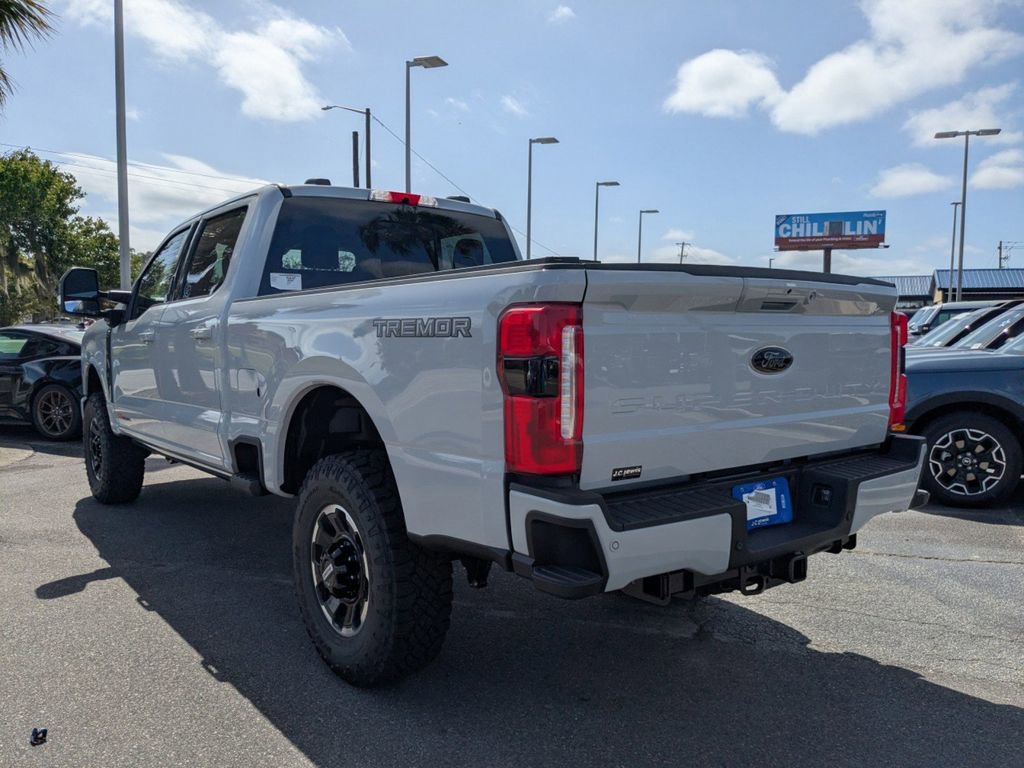 New 2026 Ford F350 Lariat image 7