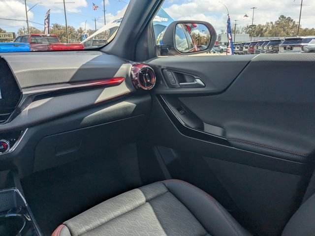 Used 2026 Chevrolet Equinox RS w/ Convenience Package III image 17