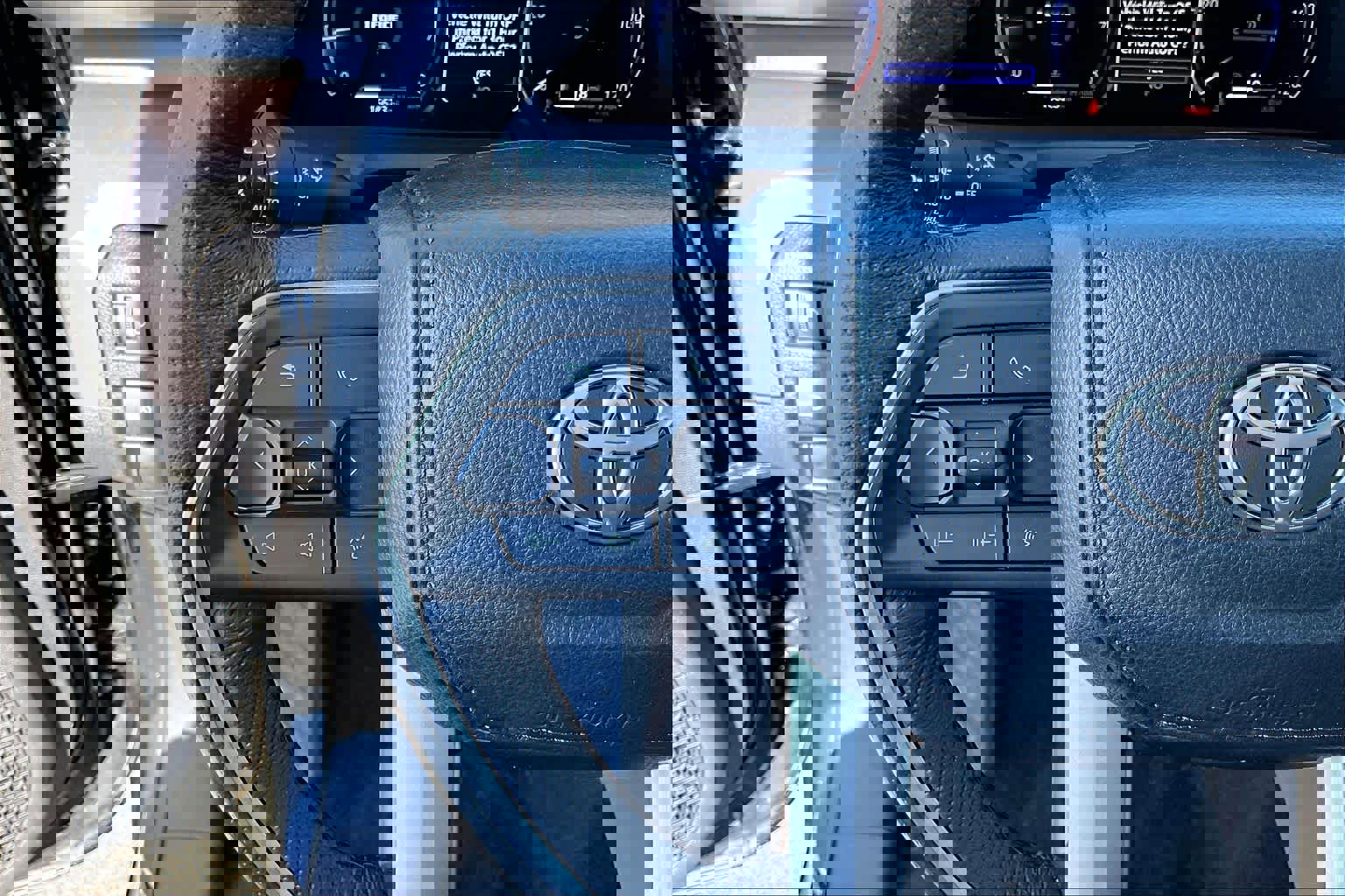 Certified 2025 Toyota Tacoma TRD Sport image 22