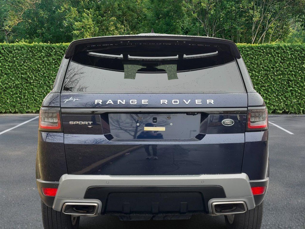 Used 2020 Land Rover Range Rover Sport SE image 8