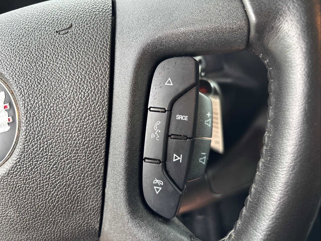 Used 2023 GMC Savana 2500 Extended w/ Driver Convenience Package image 19