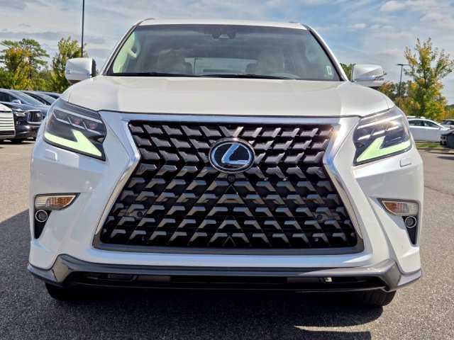 Used 2023 Lexus GX 460 Luxury w/ Sport Design Package AWD/4WD image 8