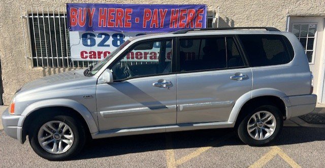 Used 2004 Suzuki XL7 2WD image 2