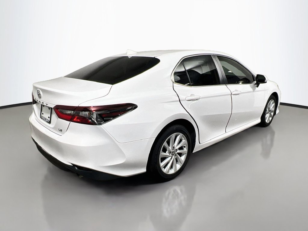 Used 2024 Toyota Camry LE FWD image 3