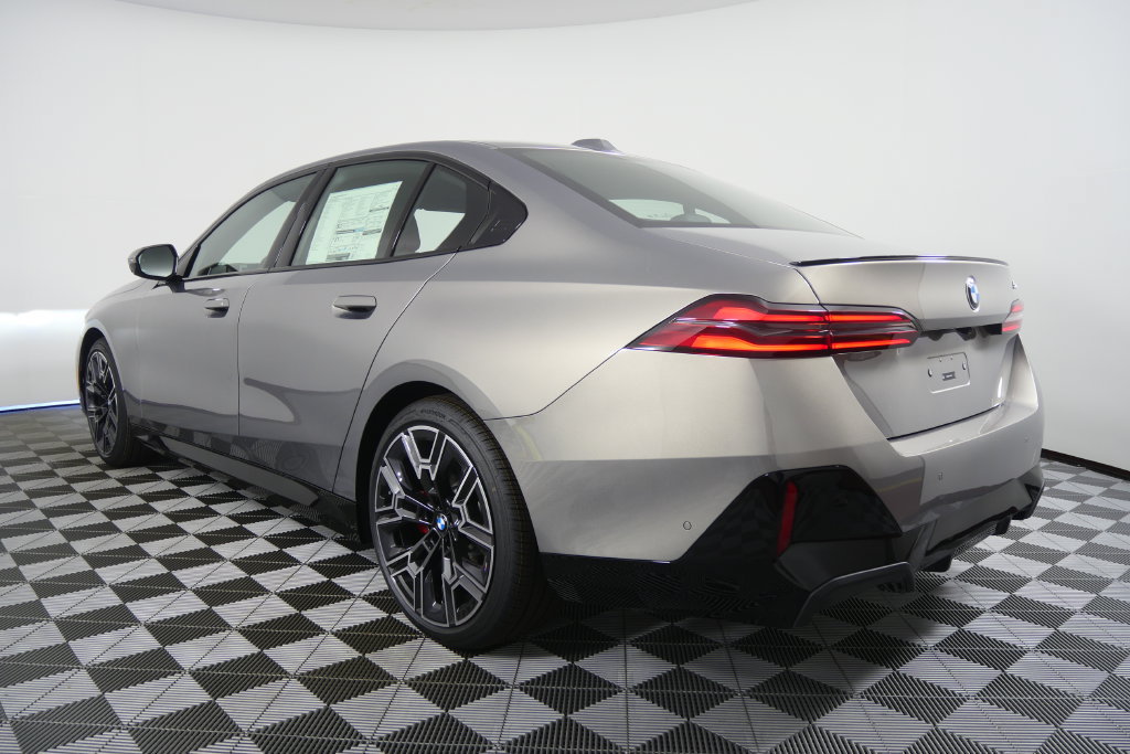 New 2027 BMW 530i w/ M Sport Package RWD image 6