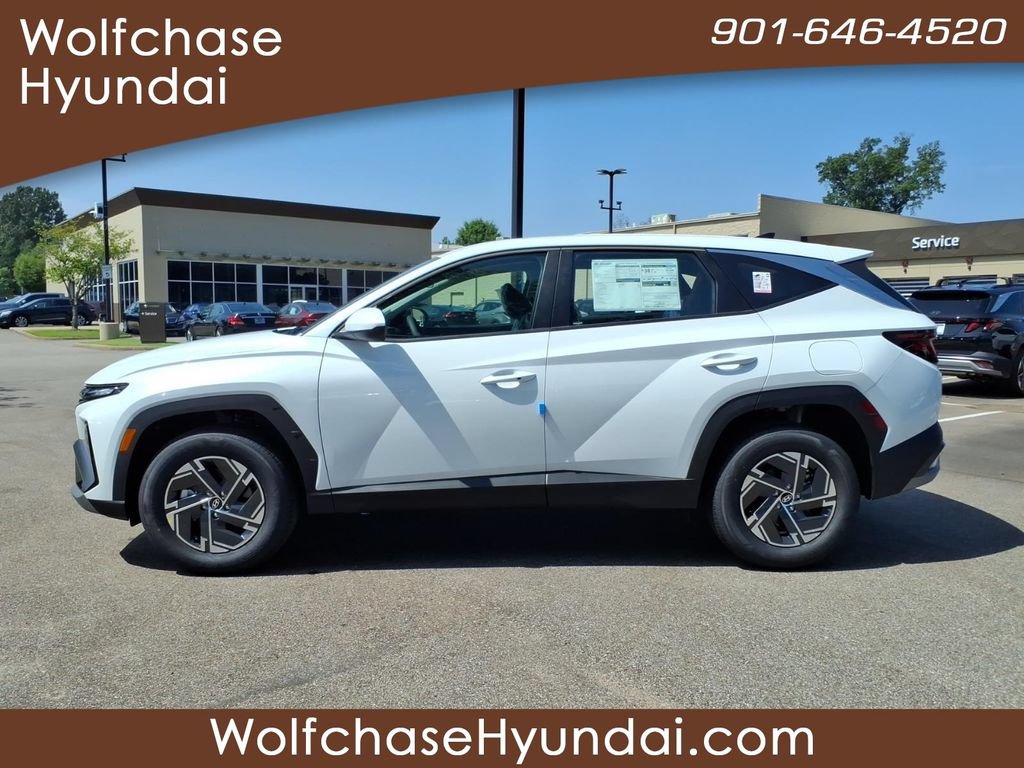New 2026 Hyundai Tucson Blue SE AWD/4WD image 2