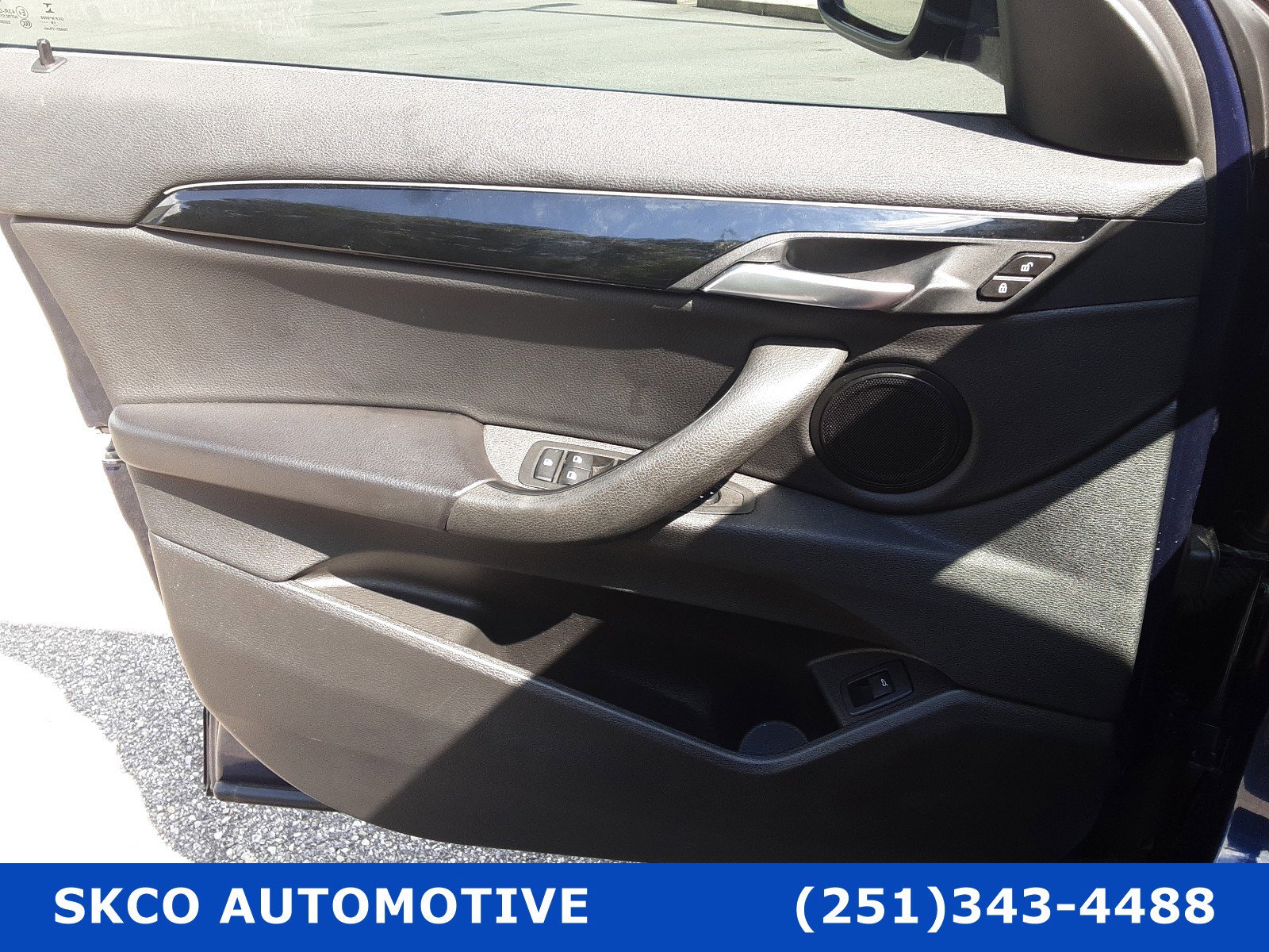 Used 2020 BMW X2 sDrive28i w/ Convenience Package FWD image 12