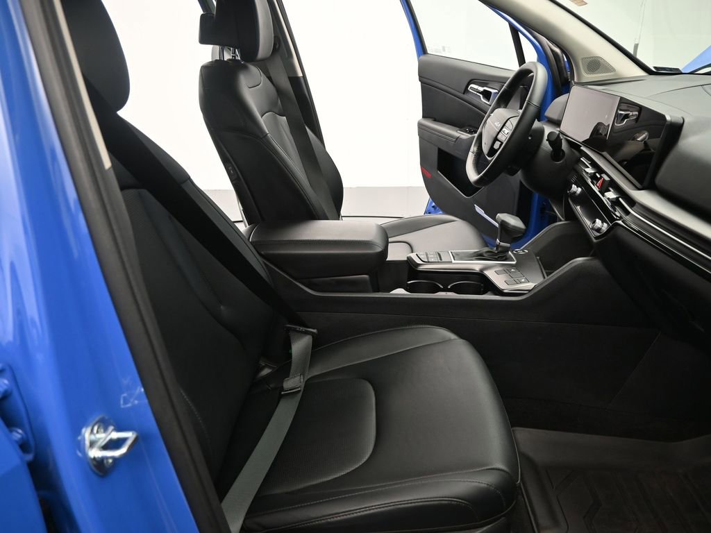 Certified 2026 Kia Sportage EX w/ EX Panorama Roof Package image 22