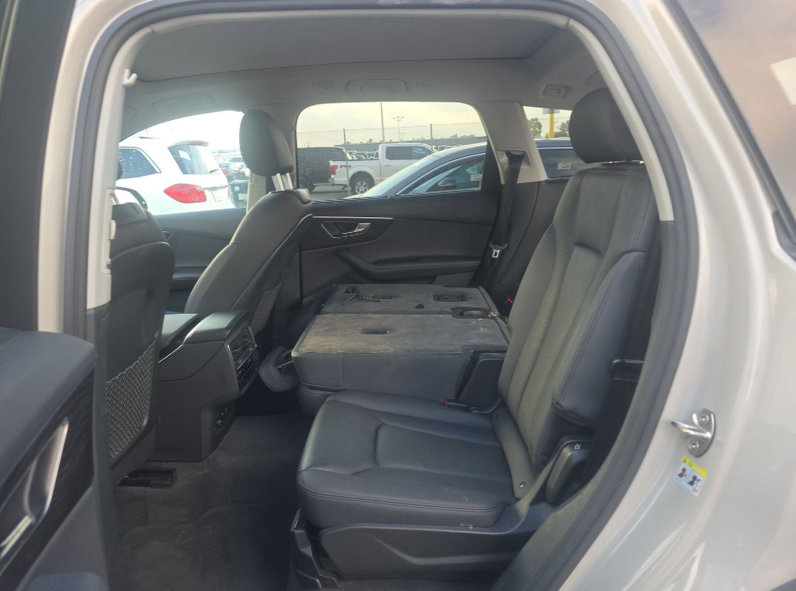 Used 2023 Audi Q7 3.0T Prestige w/ Prestige Package image 8