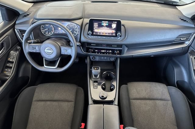 Used 2024 Nissan Rogue SV AWD/4WD image 15