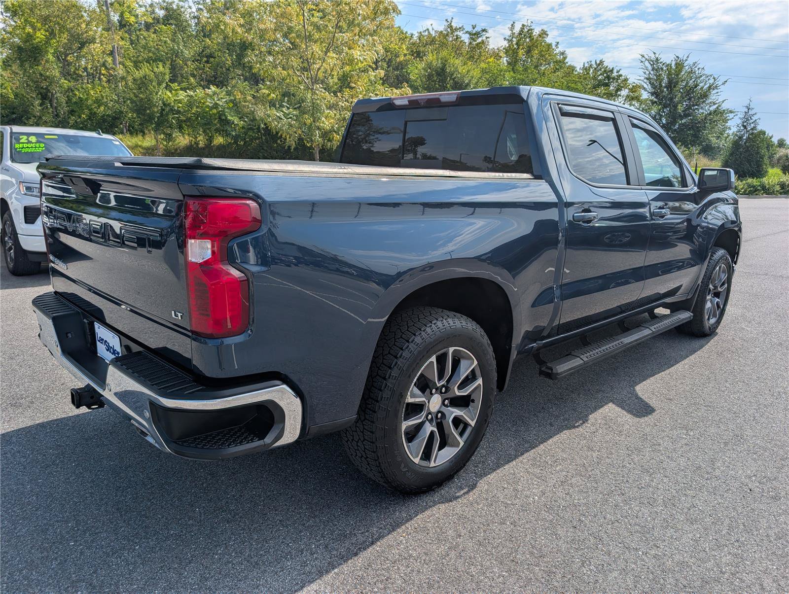 Used 2020 Chevrolet Silverado 1500 LT w/ All-Star Edition AWD/4WD image 5