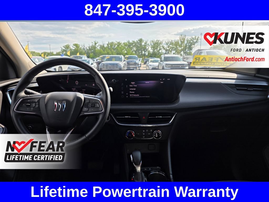 Used 2025 Buick Encore GX Preferred FWD image 19