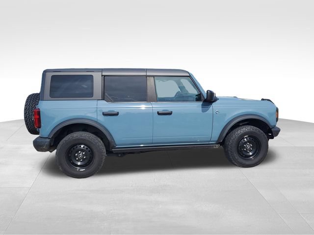 Used 2022 Ford Bronco Black Diamond AWD/4WD image 3