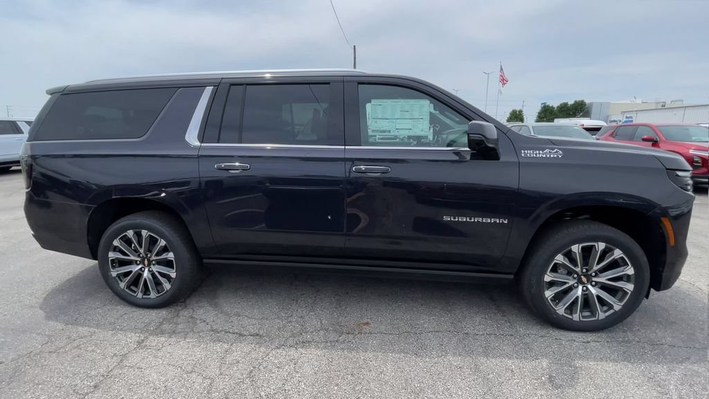 New 2026 Chevrolet Suburban High Country AWD/4WD image 3