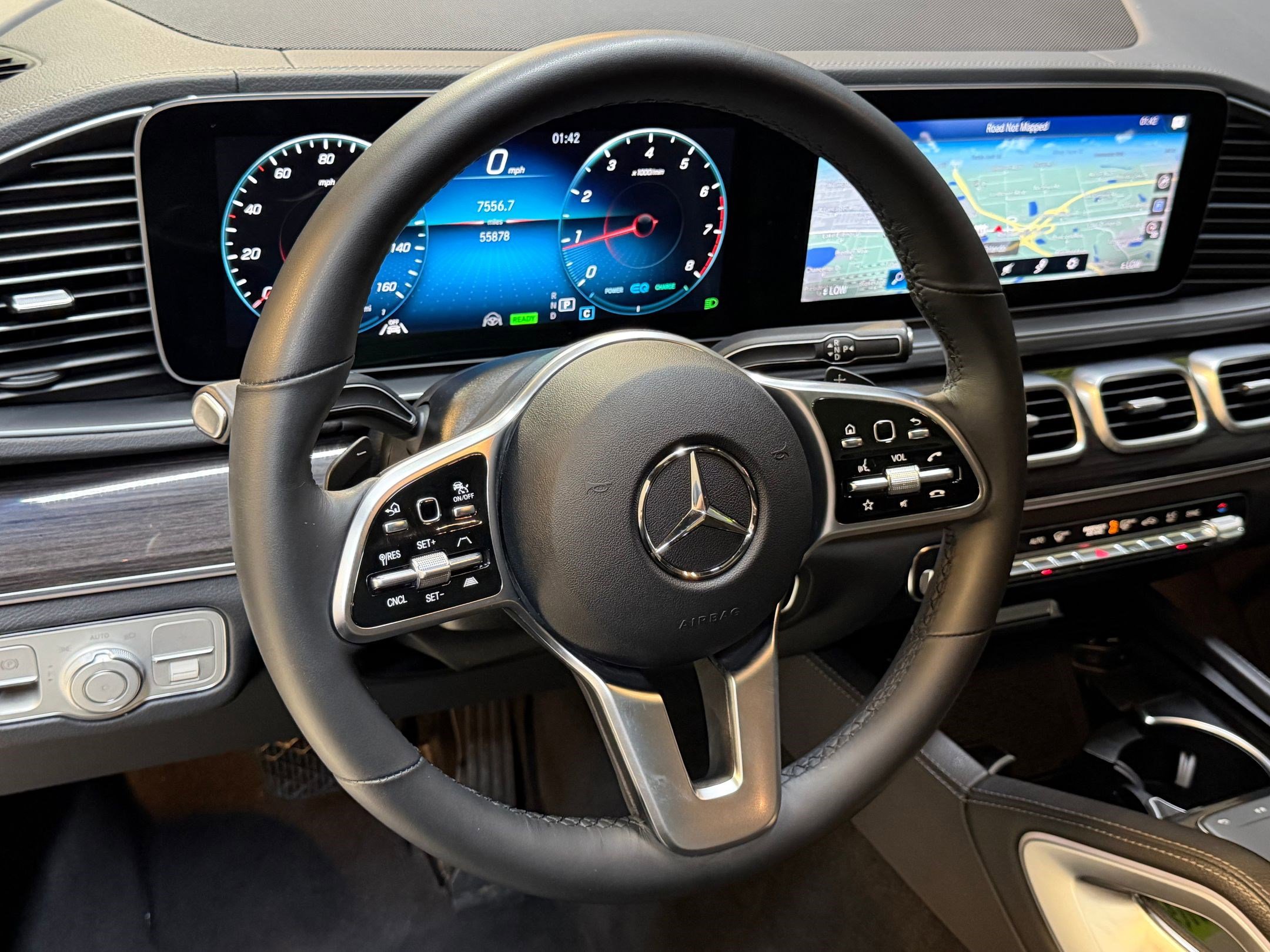 Used 2023 Mercedes-Benz GLS 450 4MATIC image 17