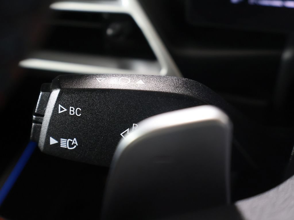 Used 2026 BMW M340i xDrive AWD/4WD image 40