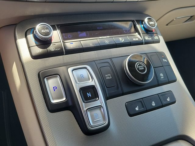 Used 2021 Hyundai Palisade SEL w/ Premium Package FWD image 14