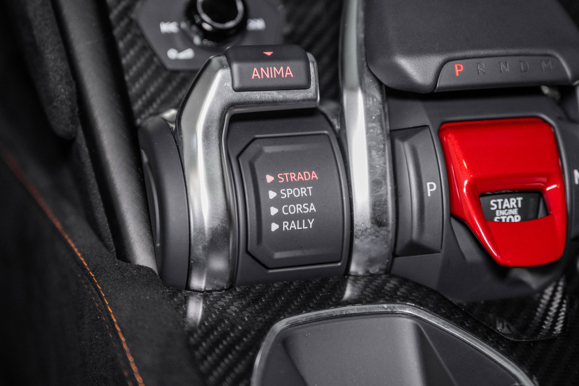 Used 2024 Lamborghini Urus Performante image 44