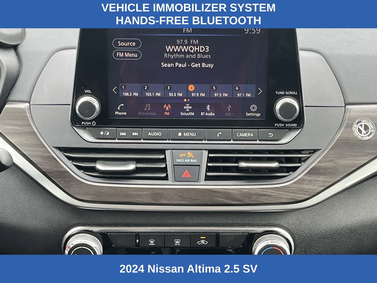 Used 2024 Nissan Altima 2.5 SV image 3