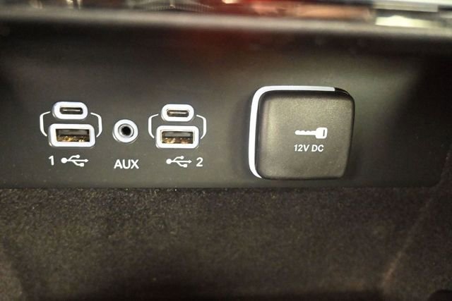 Used 2022 Jeep Grand Cherokee Limited RWD image 33
