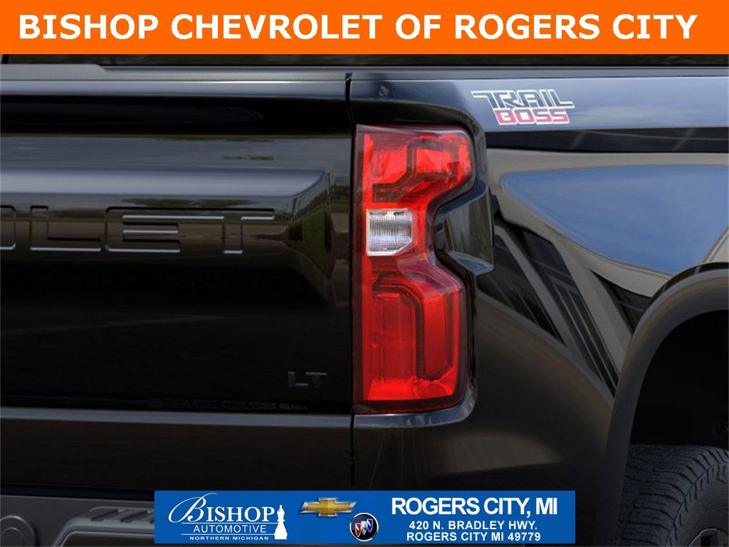 New 2026 Chevrolet Silverado 1500 LT Trail Boss w/ LPO, Dark Essentials Package image 12