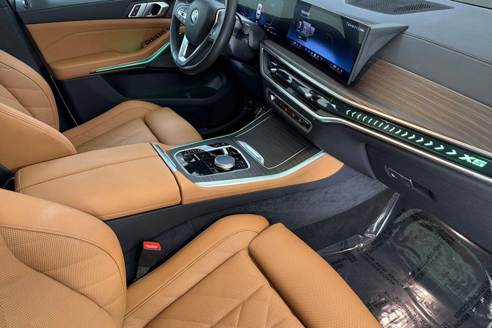 Used 2026 BMW X5 sDrive40i w/ Premium Package image 31