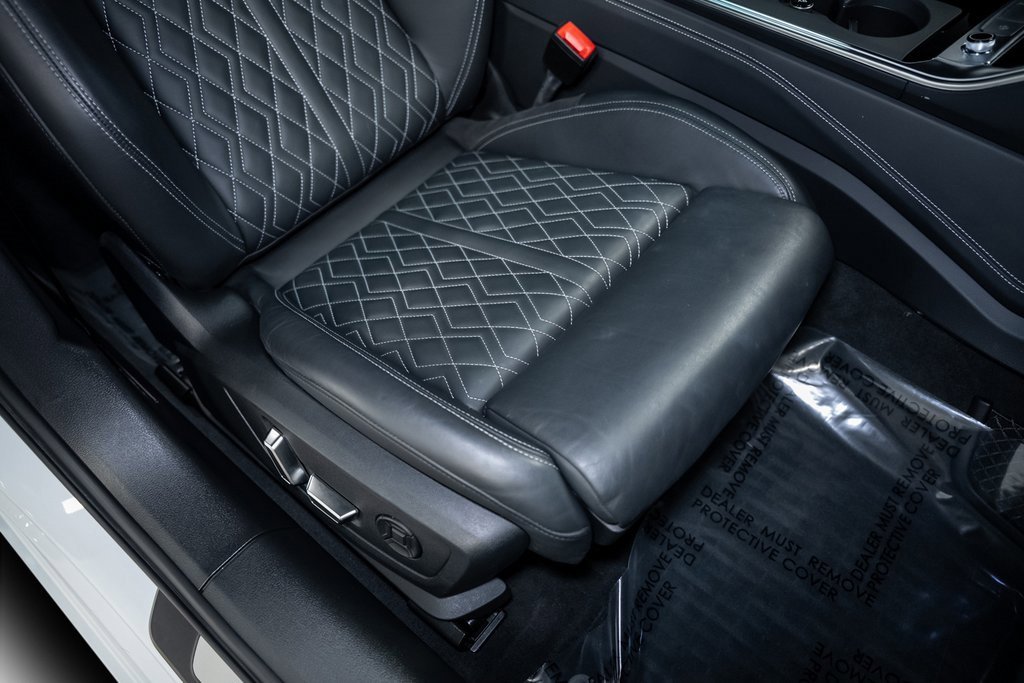 Used 2021 Audi S6 Prestige w/ Prestige Package image 35