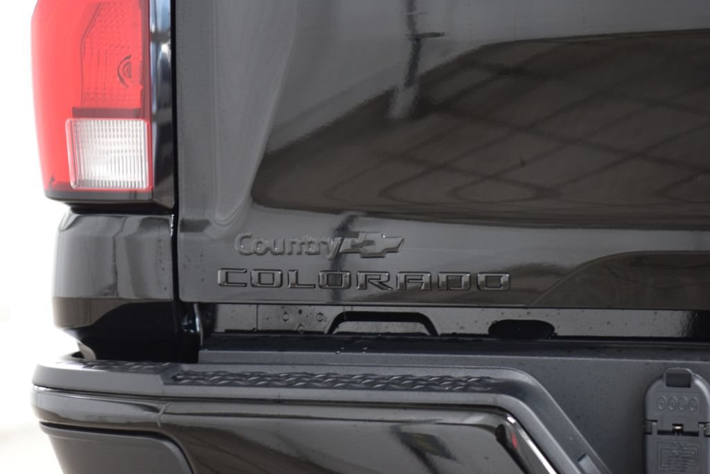 New 2026 Chevrolet Colorado ZR2 w/ Technology Package AWD/4WD image 26