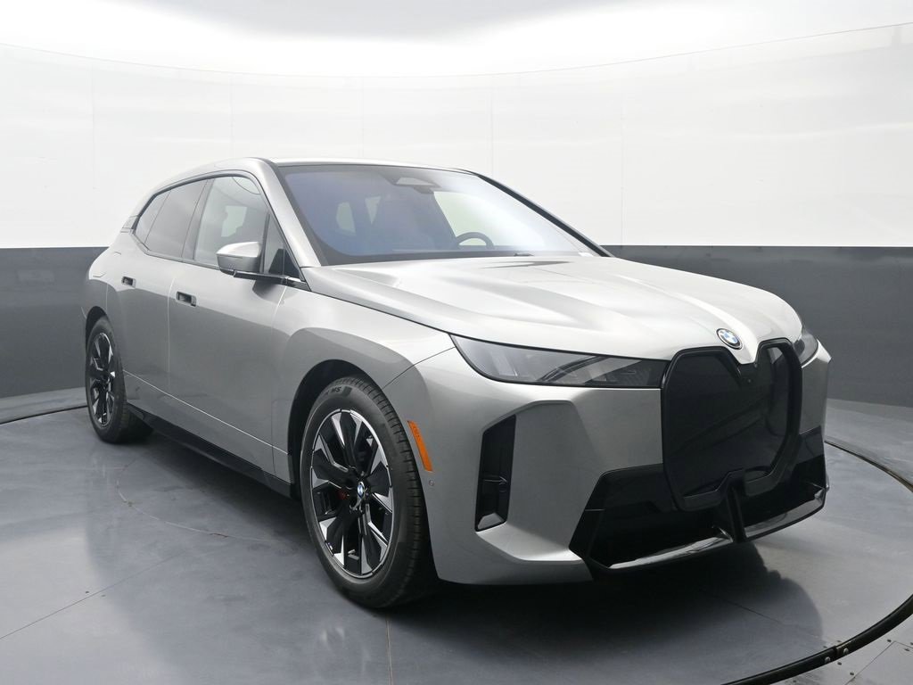 New 2026 BMW iX xDrive60 w/ M Sport Package image 2