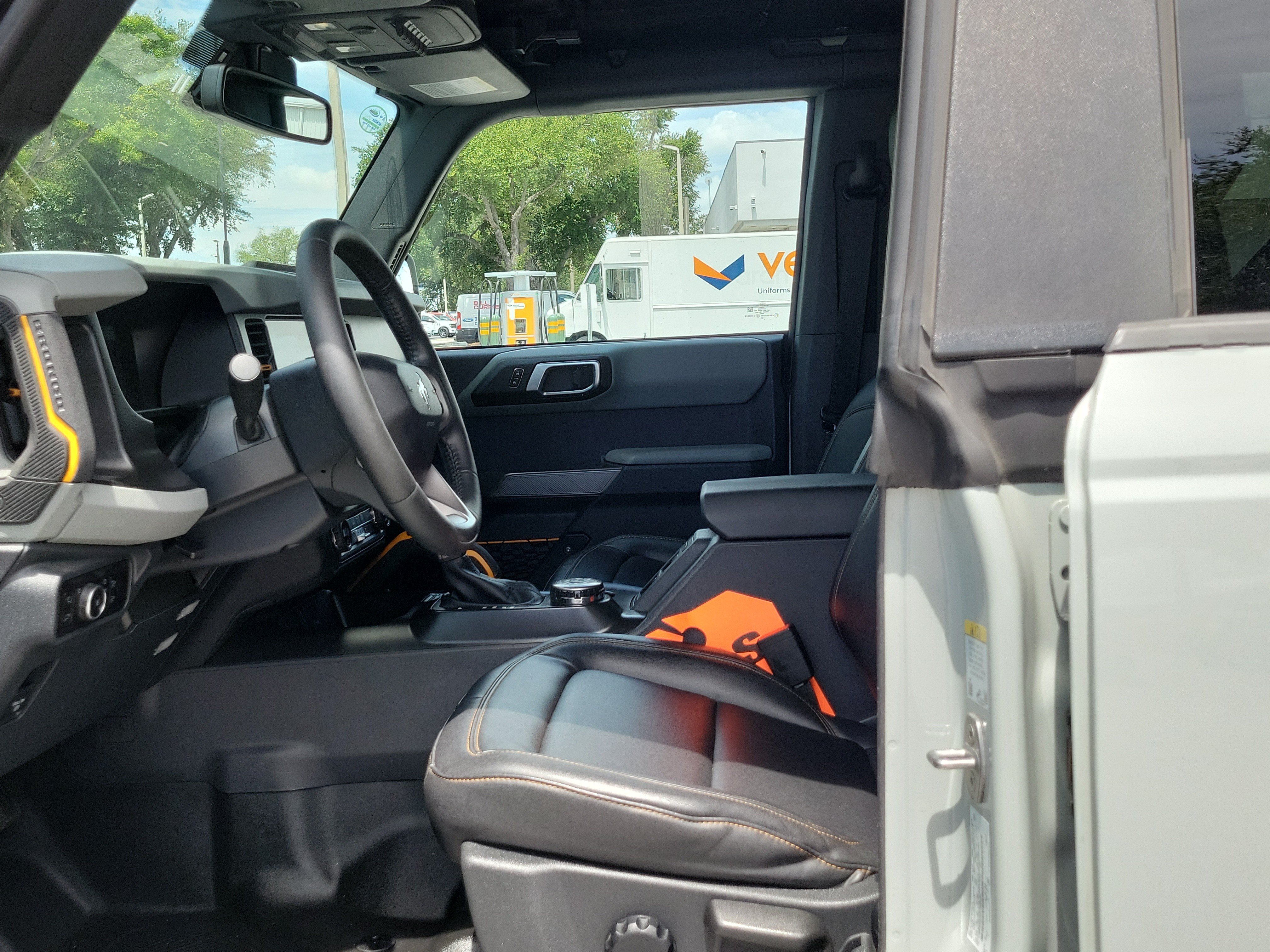 Used 2023 Ford Bronco Badlands AWD/4WD image 21