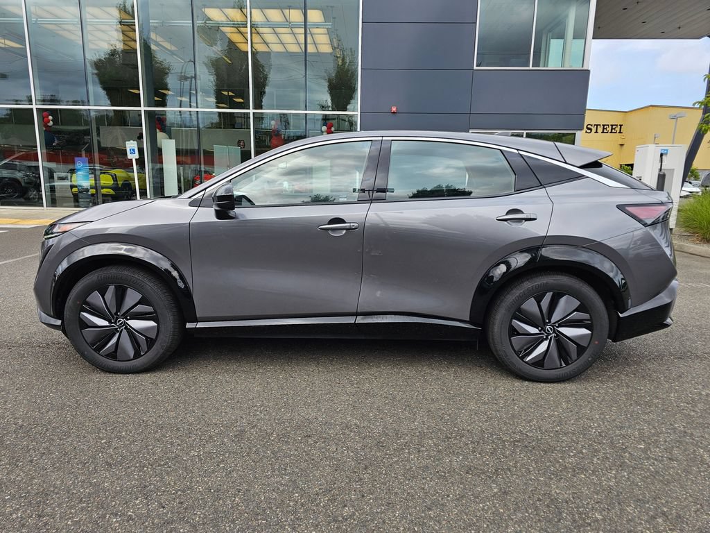 Used 2023 Nissan Ariya FWD image 8