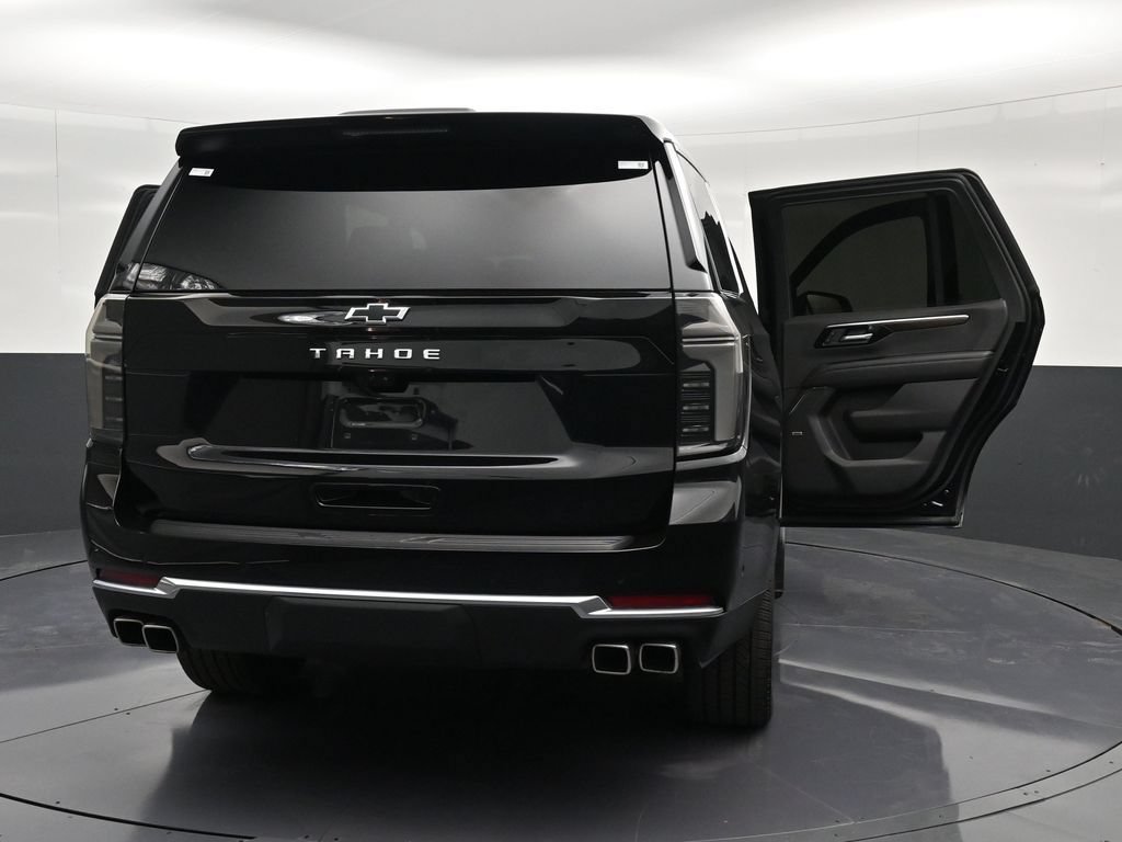 Used 2025 Chevrolet Tahoe High Country AWD/4WD image 33