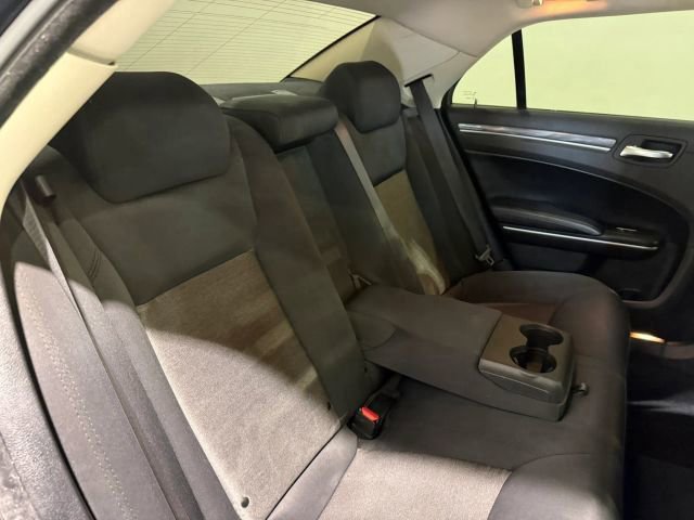 Used 2019 Chrysler 300 Touring w/ Sport Appearance Package RWD image 27