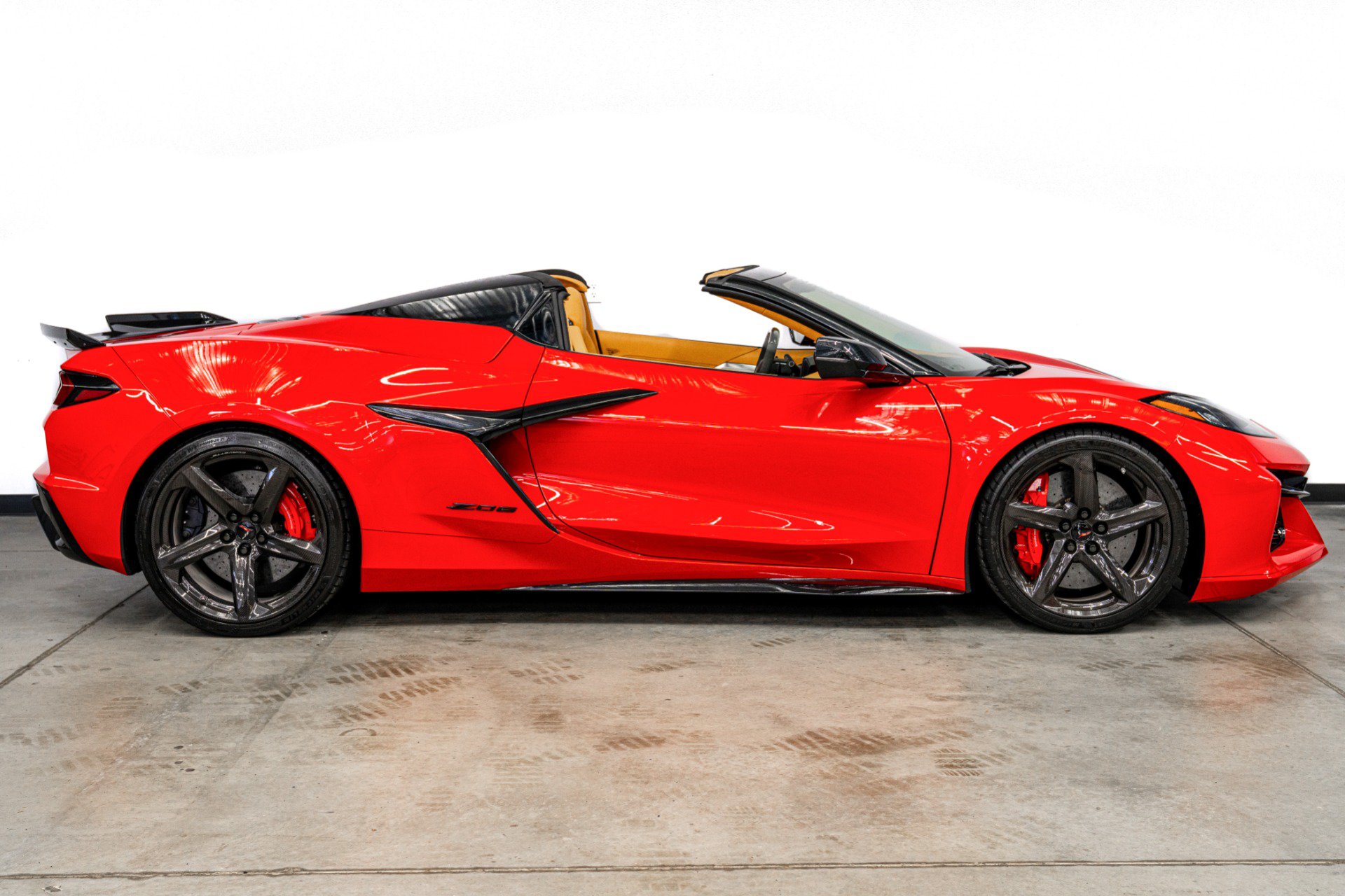Used 2023 Chevrolet Corvette Z06 w/ Battery Protection Package RWD image 44
