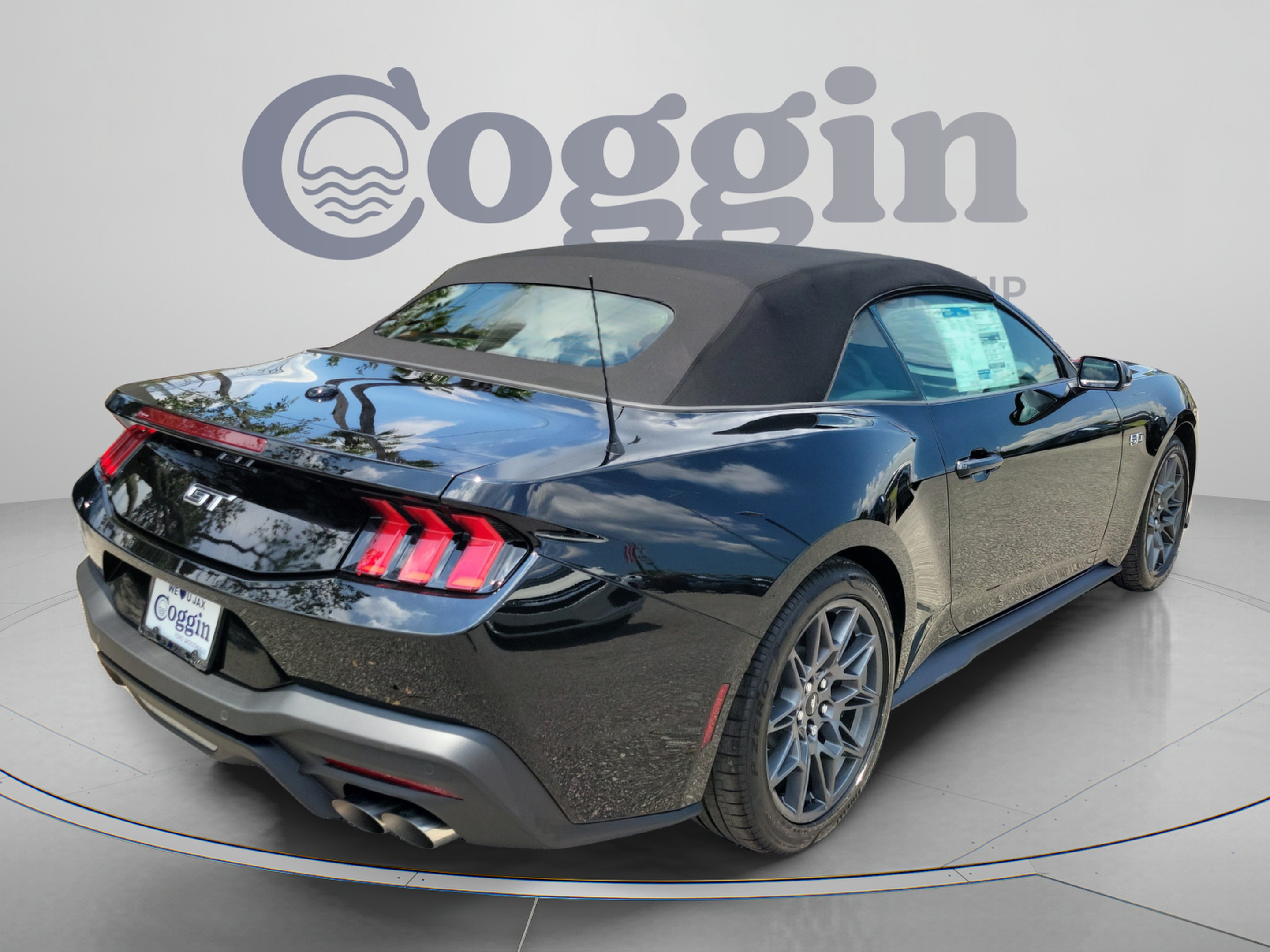New 2026 Ford Mustang GT Premium w/ GT Performance Package RWD image 4