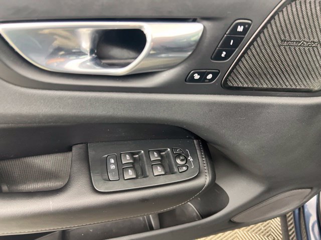 Certified 2023 Volvo XC60 B5 Plus w/ Climate Package AWD/4WD image 13