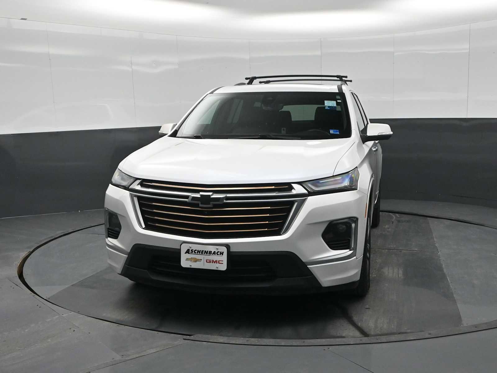 Used 2023 Chevrolet Traverse High Country image 5