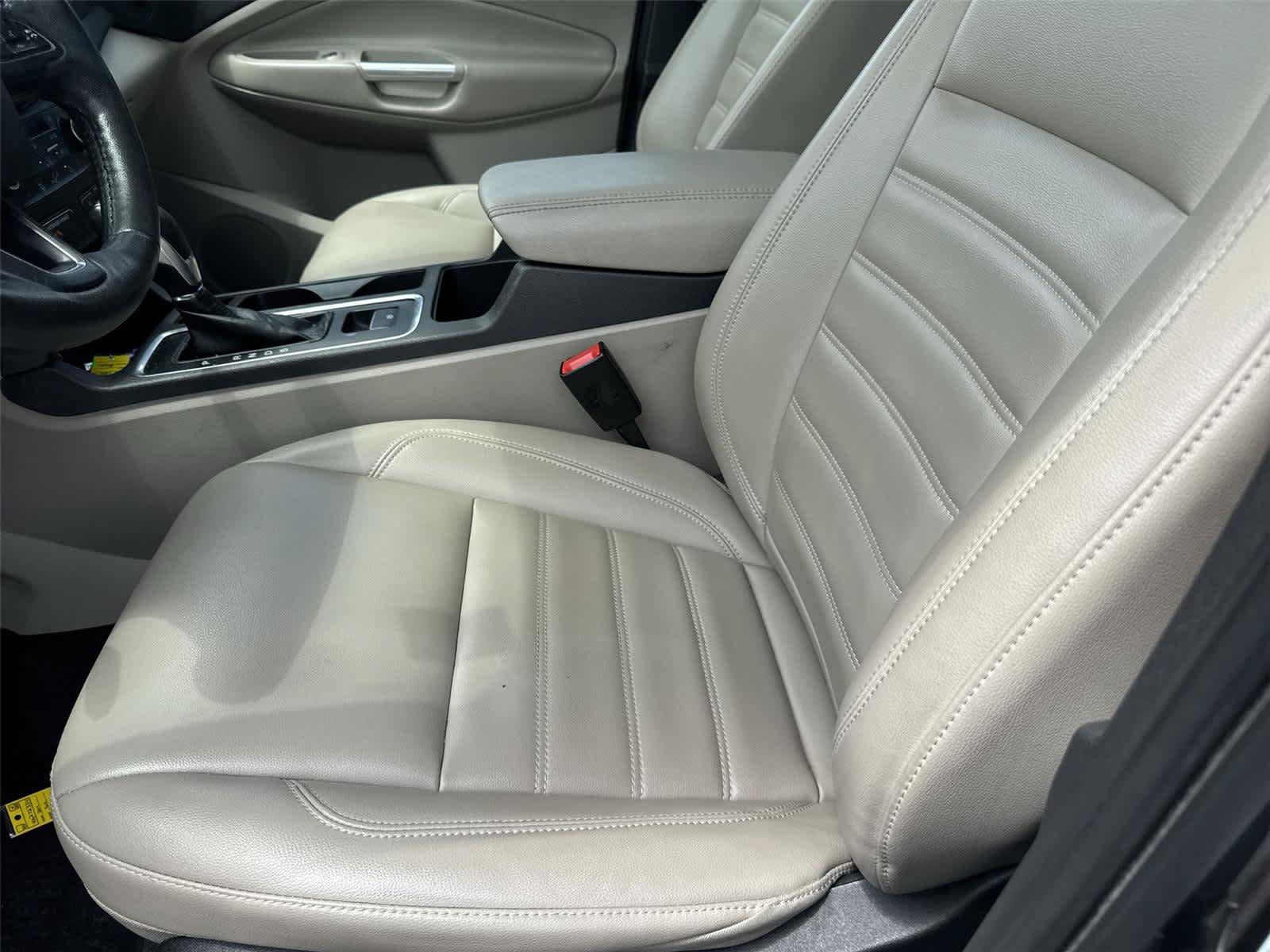 Used 2019 Ford Escape SEL AWD/4WD image 11