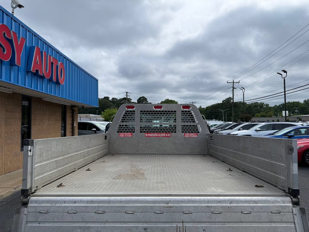 Used 2017 Ford F250 XL RWD image 4